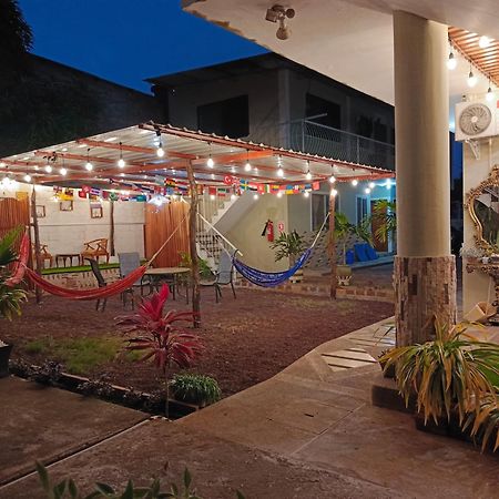 Teresita'S House Suites Con Cocina Privada Puerto Baquerizo Moreno Dış mekan fotoğraf