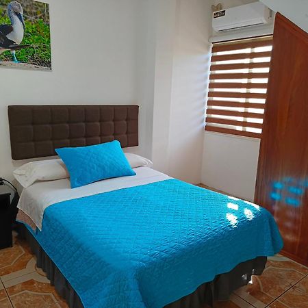 Teresita'S House Suites Con Cocina Privada Puerto Baquerizo Moreno Dış mekan fotoğraf