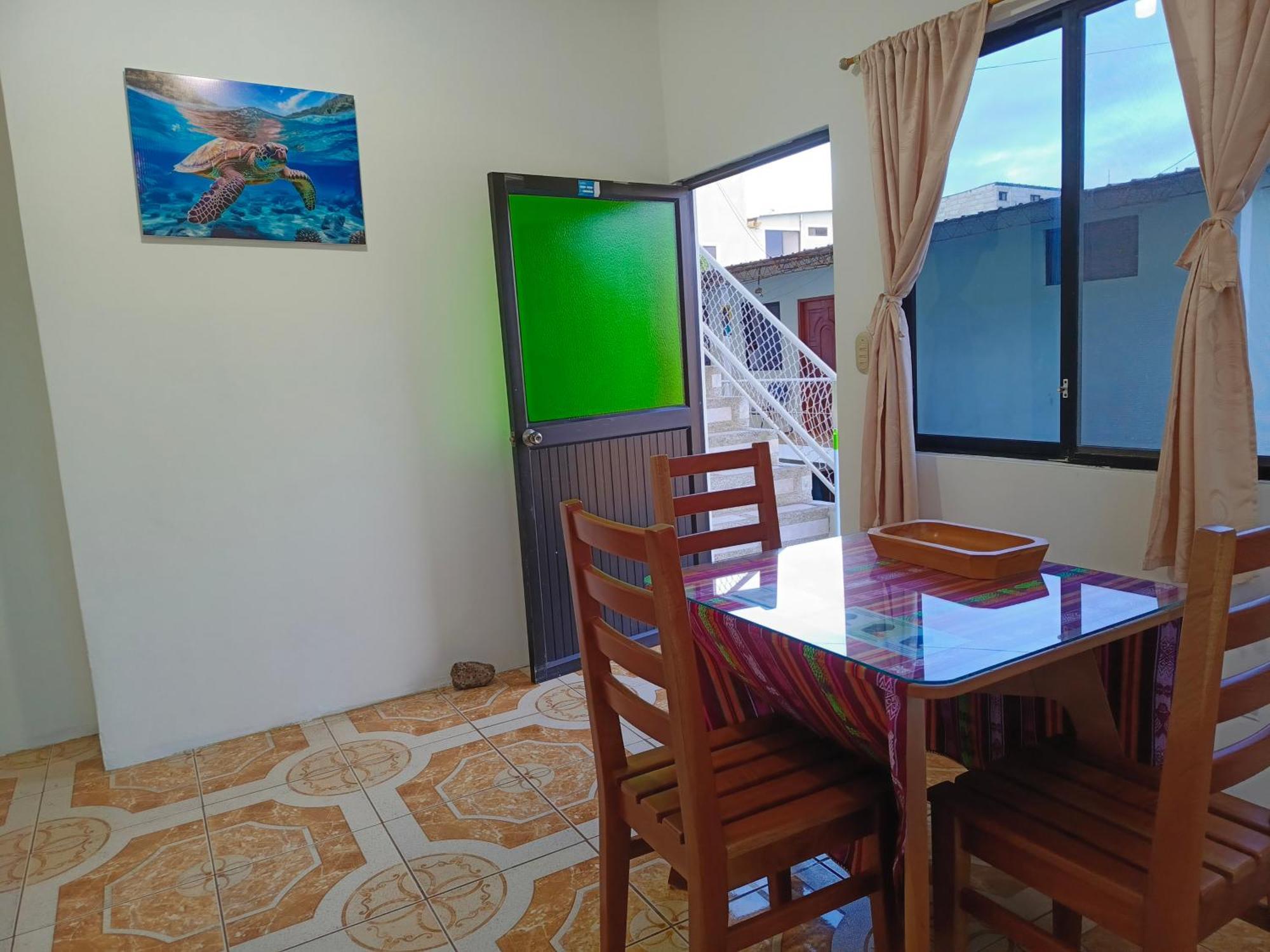 Teresita'S House Suites Con Cocina Privada Puerto Baquerizo Moreno Dış mekan fotoğraf